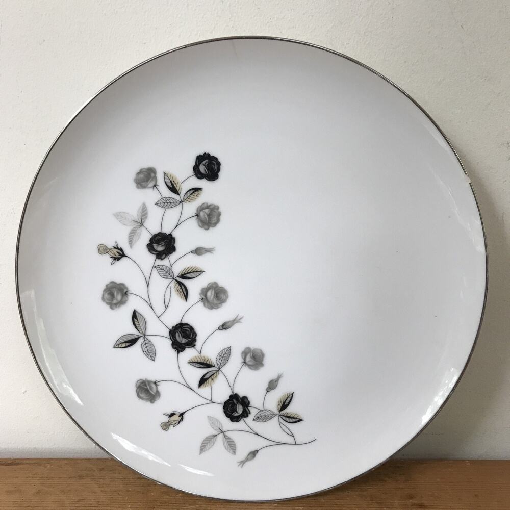 Set Pair Vtg Mid Century Prelude Yamaka Japan White Floral Dinner Plates 10.75"